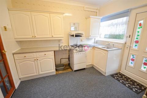 3 bedroom end of terrace house for sale, Landseer Walk, Sheffield, S14