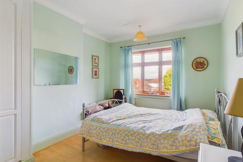 12 Barden Road, Nottingham, NG3 5QD