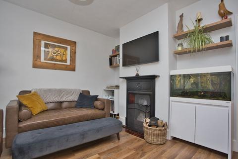 13 Church Hill, Shepherdswell, Dover, CT15 7NR