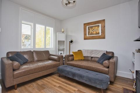 13 Church Hill, Shepherdswell, Dover, CT15 7NR