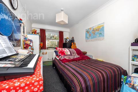 2 bedroom flat for sale, Davigdor Road, Hove, East Sussex, BN3