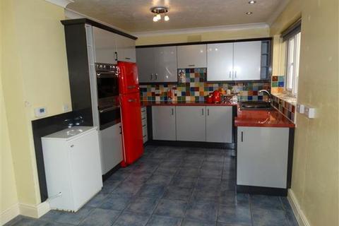 3 bedroom bungalow to rent, Skeifs Row Benwick PE15 0XB