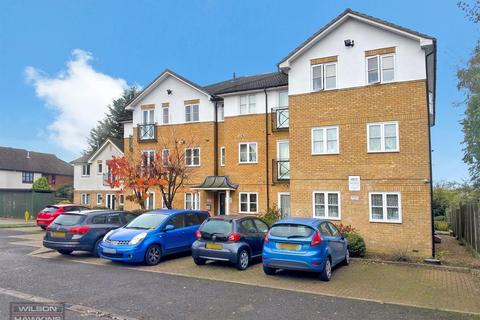 2 bedroom flat for sale, Corbins Lane, Harrow HA2