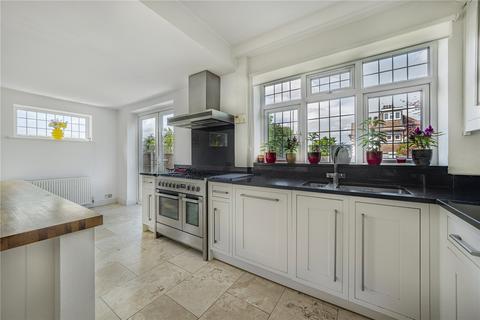 11 Husseywell Crescent, Bromley, BR2 7LN