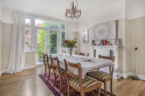 11 Husseywell Crescent, Bromley, BR2 7LN