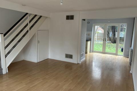 77 Coniston, Southend-on-sea, SS2 6SL