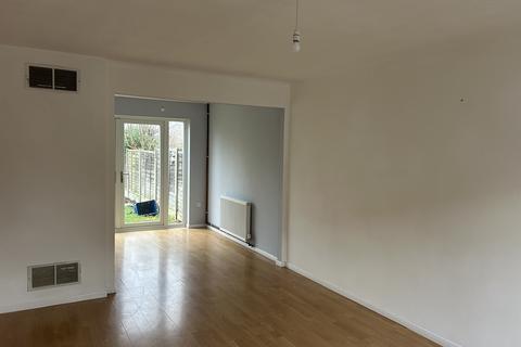 77 Coniston, Southend-on-sea, SS2 6SL