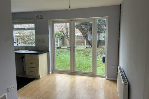 77 Coniston, Southend-on-sea, SS2 6SL