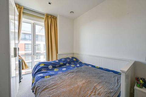 2 bedroom flat for sale, Longfield Avenue, Ealing, London, W5