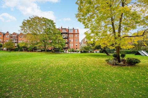 2 bedroom flat for sale, Greencroft Gardens, South Hampstead, London, NW6