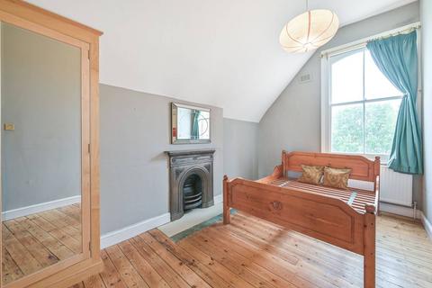 2 bedroom flat for sale, Greencroft Gardens, South Hampstead, London, NW6