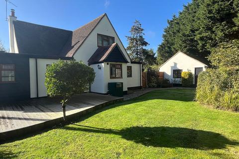 3 bedroom detached house for sale, Creephedge Lane, East Hanningfield, Chelmsford, CM3