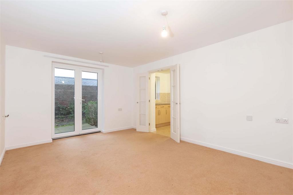 11 Amelia crt 6.jpg