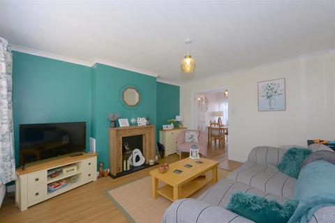 3 bedroom semi-detached house for sale, Northwood Road, Belvidere Paddocks, Shrewsbury