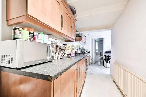 1 bedroom flat for sale, Gayford Road, Wendell Park, London, W12