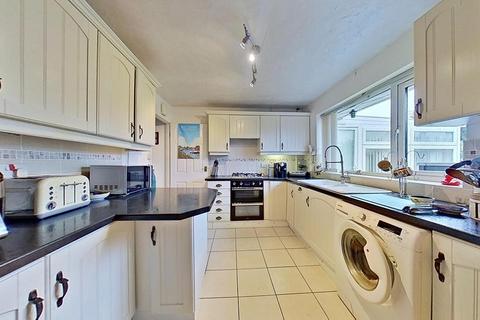 2 bedroom semi-detached bungalow for sale, Windmill Road, Herne Bay, CT6 7DF