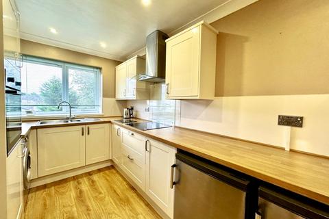 1 bedroom apartment for sale, Peaseland Road, Cleckheaton, BD19