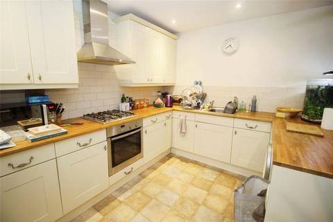 2 bedroom flat to rent, Stratton, Bude