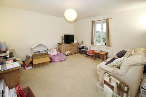 2 bedroom flat to rent, Stratton, Bude