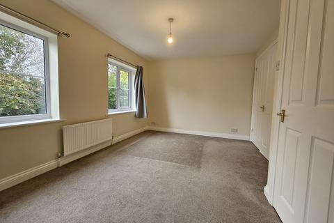 2 bedroom end of terrace house for sale, Albert Street, Fleet, Hampshire