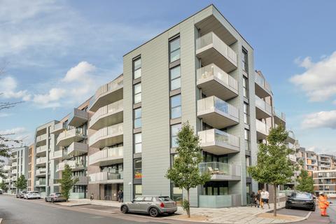 2 bedroom apartment for sale, Hawthorne Crescent, London