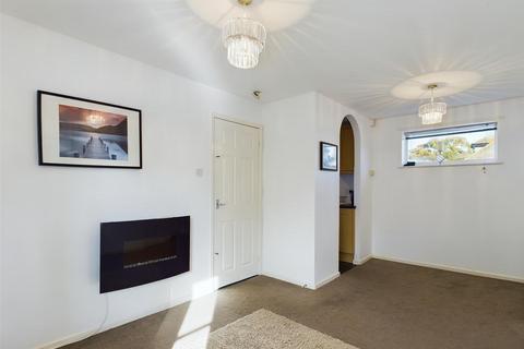 1 bedroom flat for sale, Royal Crescent Lane, Scarborough YO11