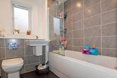 18 Foundry Close, Leyland, PR25 3RA