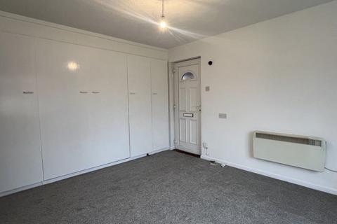 Studio to rent, Porlock Close, Thatcham RG19