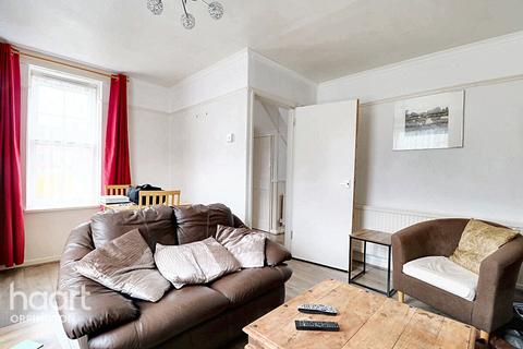 2 bedroom end of terrace house for sale, Framlingham Crescent, LONDON