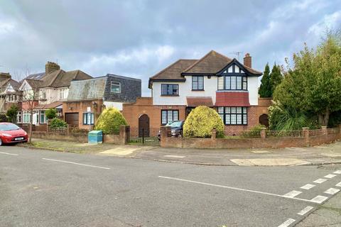undefined, Newman Road, Hayes, UB3 3AL
