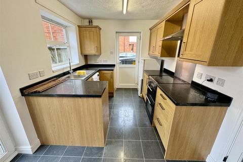 3 bedroom semi-detached house to rent, Mill Lane, Barton-Le-Clay, MK45 4LN