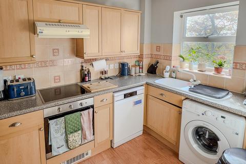 2 bedroom flat for sale, Norn Hill, Basingstoke RG21