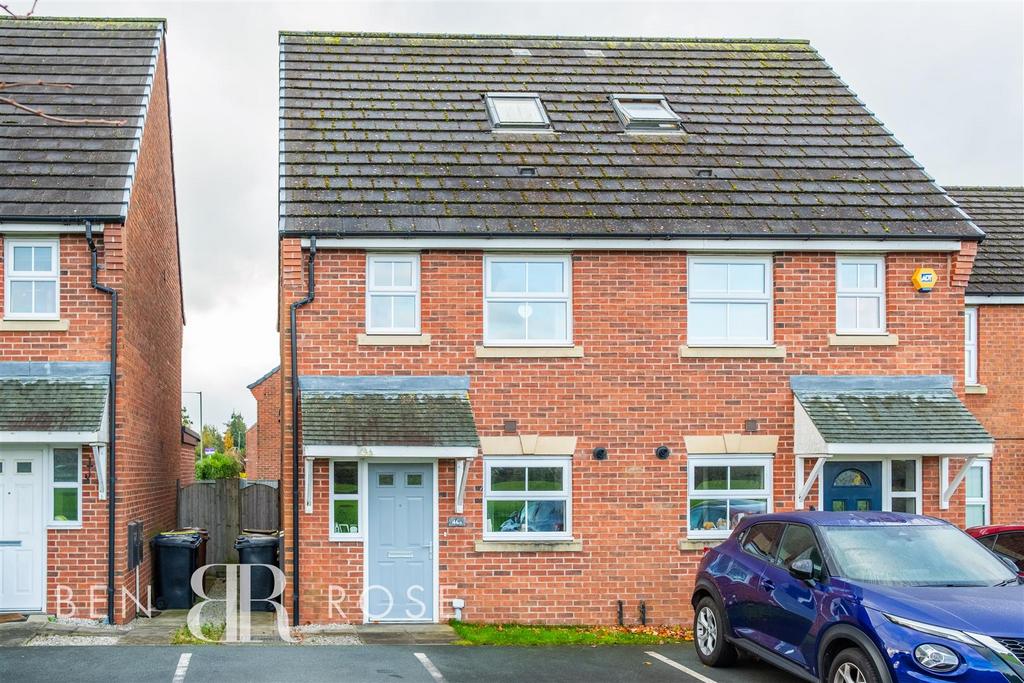 Parish Gardens, Leyland 3 bed semi-detached house for sale - £220,000
