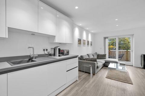 7 Talehangers Close, Bexleyheath, DA6 8AE