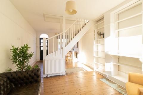 2 Anchor Hill, Margate, CT9 1SE