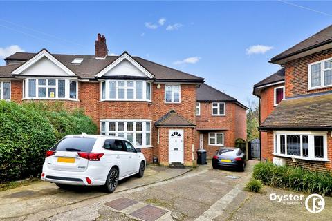 3 bedroom semi-detached house to rent, Offham Slope, London, N12