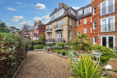 2 bedroom flat for sale, West Cliff Gardens, Bournemouth BH2