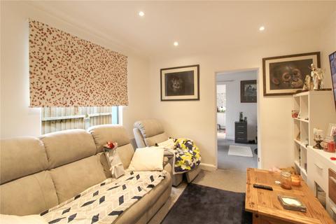 1 bedroom bungalow for sale, Woodcutters Avenue, Leigh-on-Sea, Essex, SS9