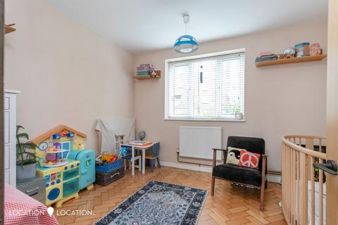 Flat 21, Gaskin House Stoke Newington Church Street, London, N16 9HH