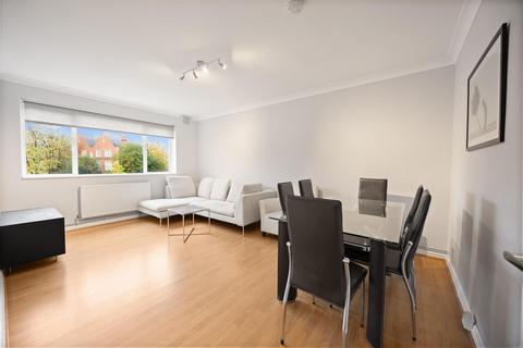 3 bedroom apartment to rent, Fairfax Road, South Hampstead NW6