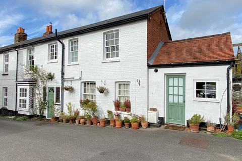 2 bedroom terraced house for sale, High Street, Wargrave RG10