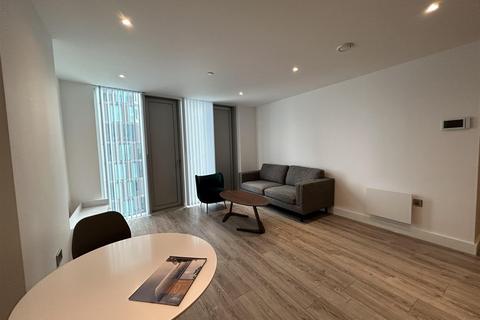 1 bedroom apartment to rent, Silvercroft Street, Manchester M15