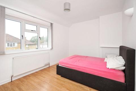 3 Ravenscar Road, Bromley, BR1 5PN