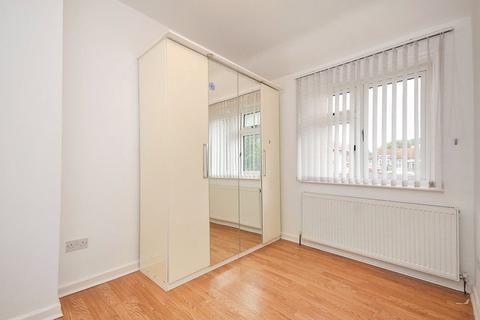 3 Ravenscar Road, Bromley, BR1 5PN