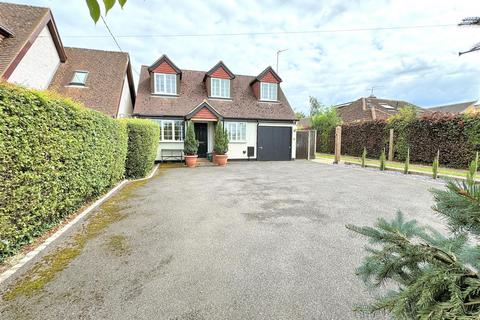 3 bedroom detached house for sale, Halton Lane, Wendover HP22