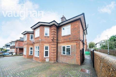 5 bedroom semi-detached house to rent, Nizells Avenue, Hove, BN3