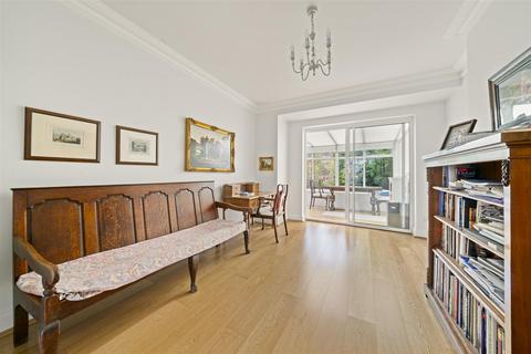 4 bedroom end of terrace house for sale, Michelham Gardens, Twickenham