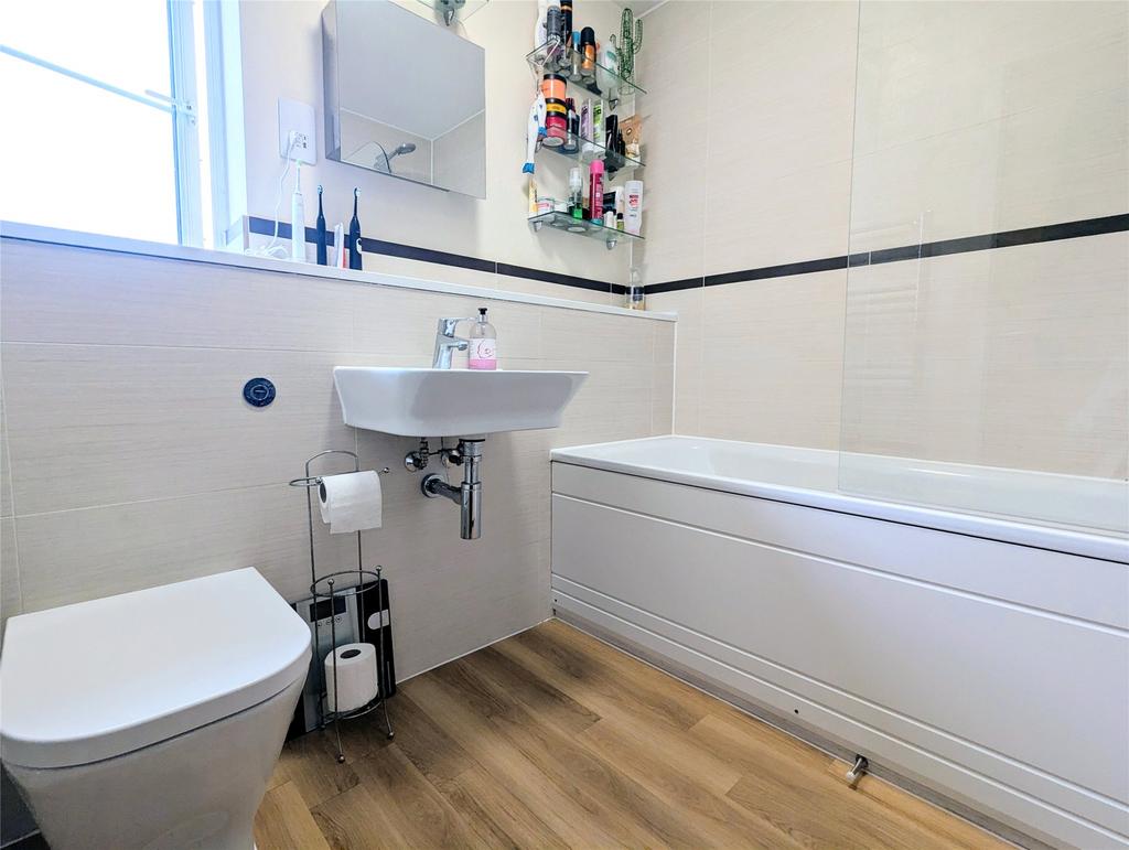 Main Bathroom