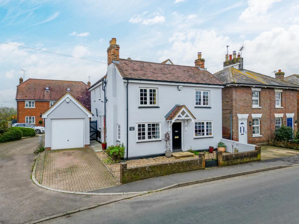 Tring Road, Long Marston, Tring