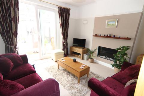 167 Court Road, Orpington, BR6 0PX